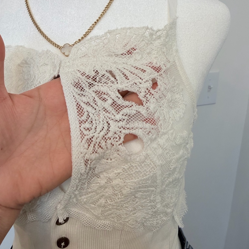 Free People Have My Heart Cropped Lace Tank Ivory Boho Crop Top XS/S - Picture 10 of 16
